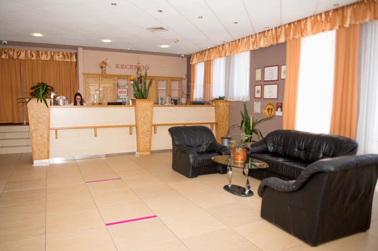 Martfu Hotel Thermal Spa Exterior foto